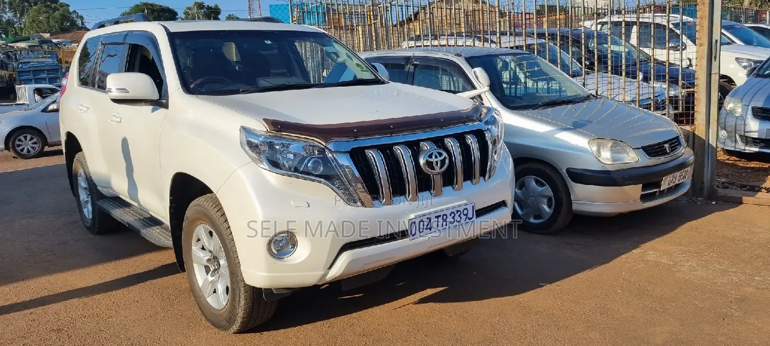 Toyota Land Cruiser Prado 2011 White