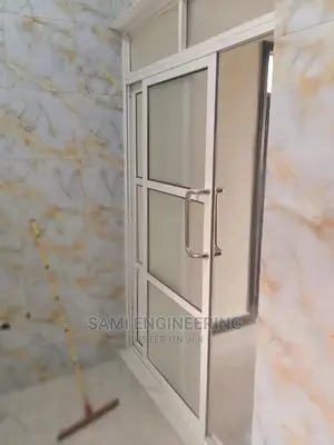 Aluminium Shower Cabin