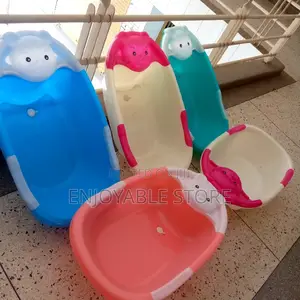 Plastic Baby Bathing Basin