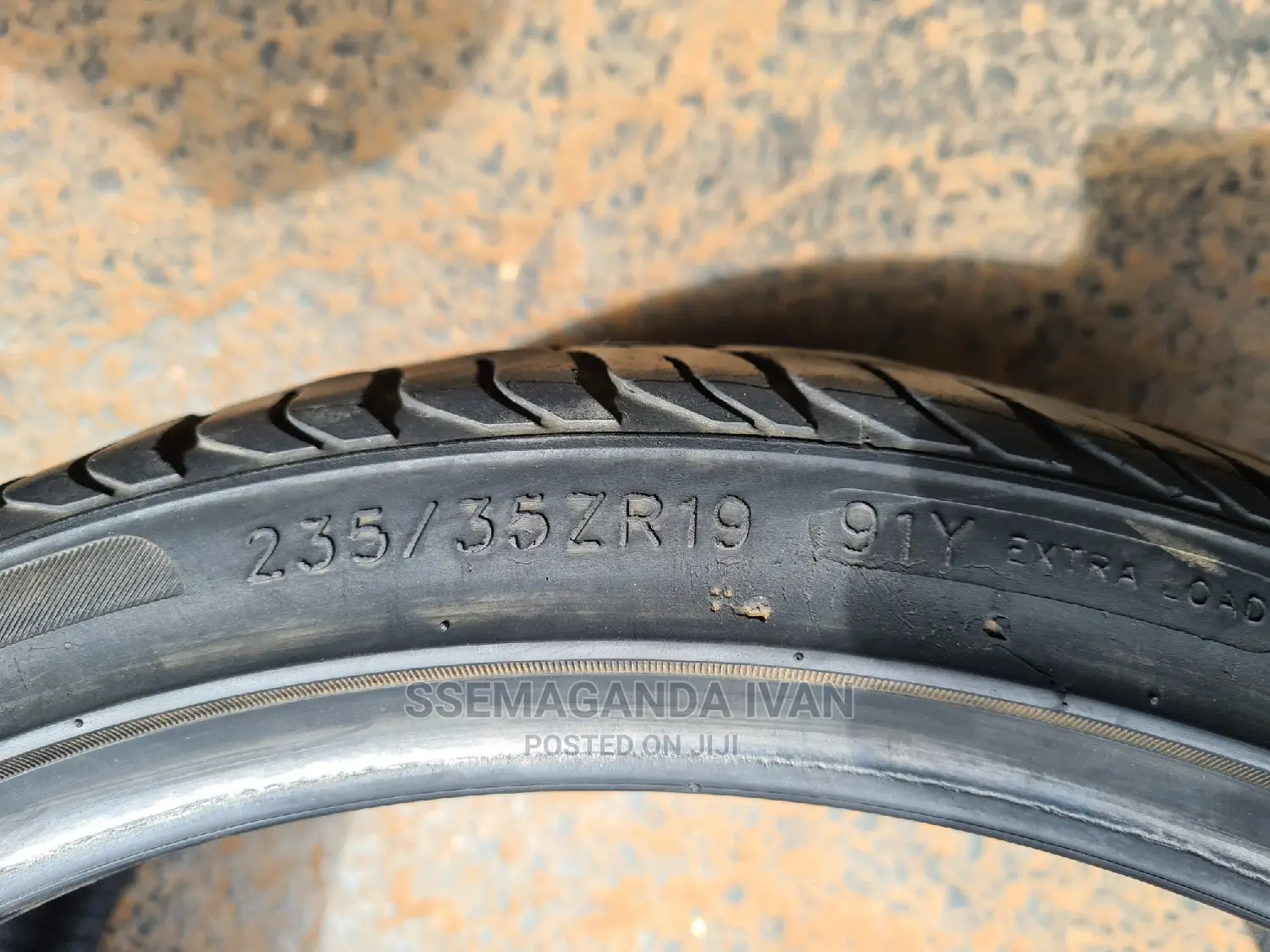 235/35r19 2nd Hand Tire