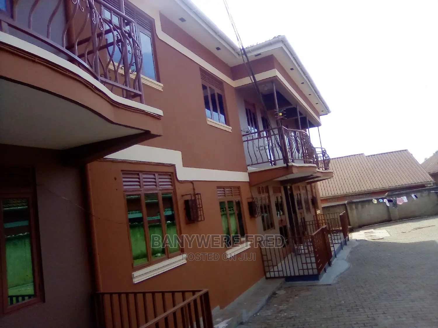 Furnished 2bdrm Apartment in Kira for Rent