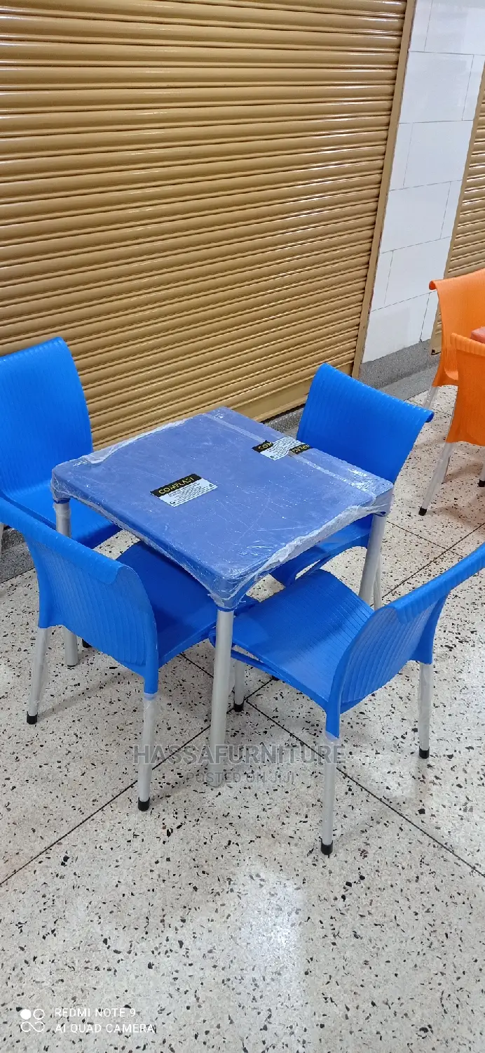 4seaters Restaurant Set Colour Blue