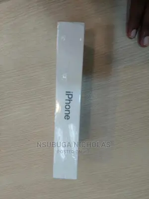New Apple iPhone 13 256 GB Black