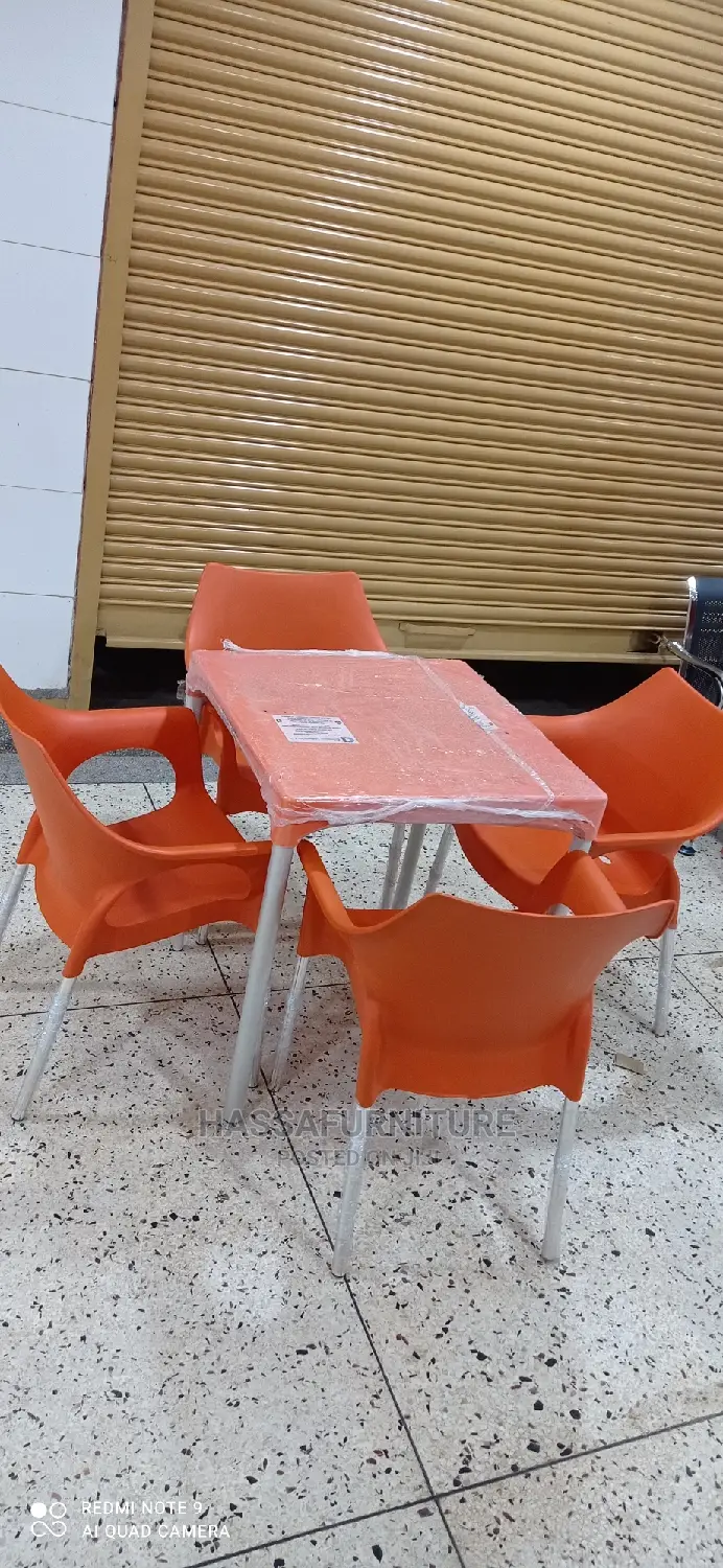 4seaters Restaurant Set Brand New