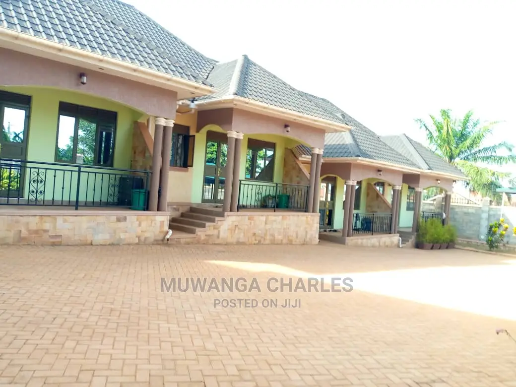 2bdrm Bungalow in Fs Properties Ltd, Central Division for rent