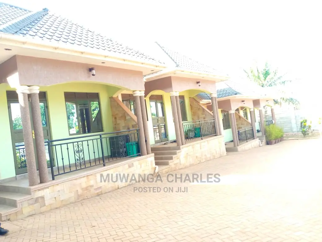 2bdrm Bungalow in Fs Properties Ltd, Central Division for rent