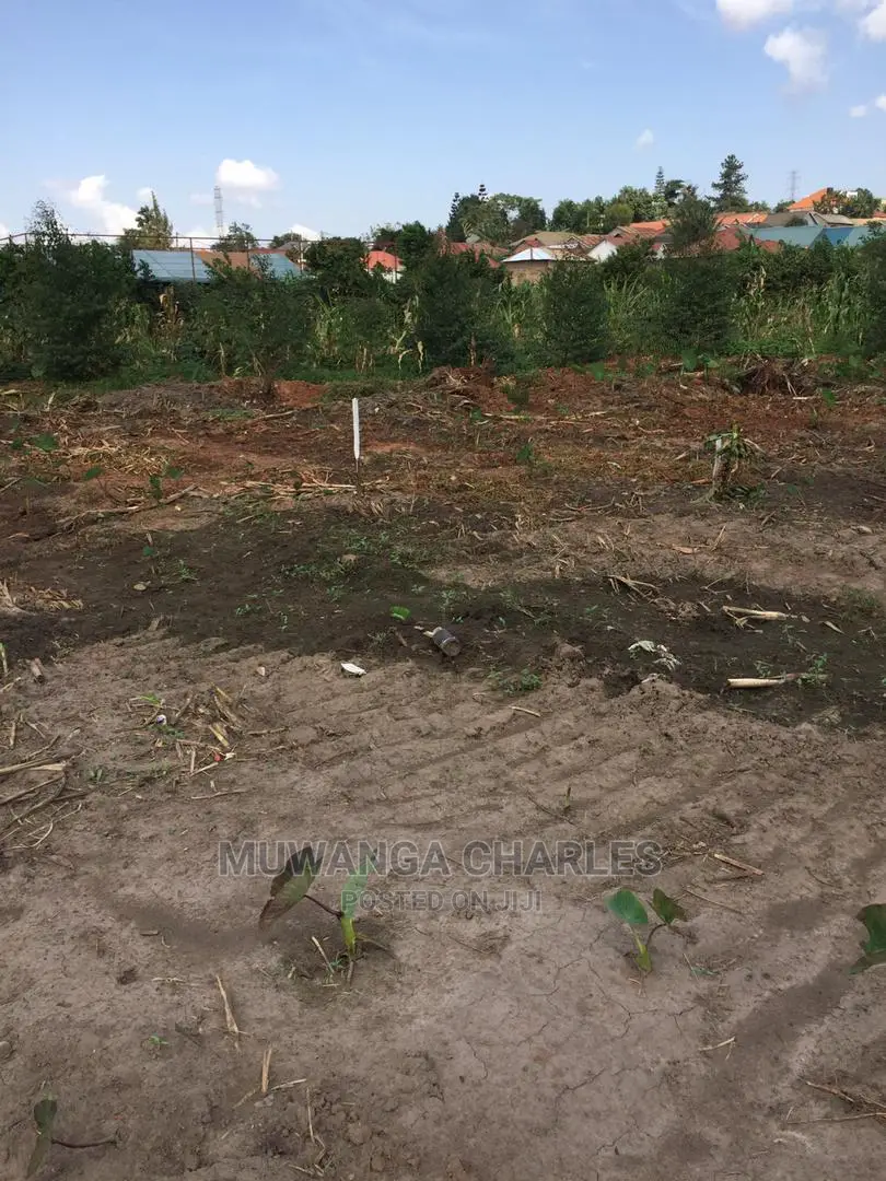 100by50ft Plot of Land for Sale at Gayaza Kabubbu