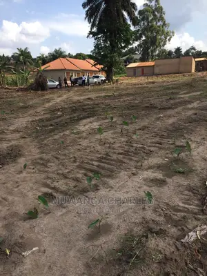 100by50ft Plot of Land for Sale at Gayaza Kabubbu