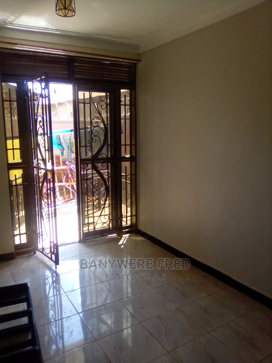 Furnished 1bdrm Apartment in Kira for Rent