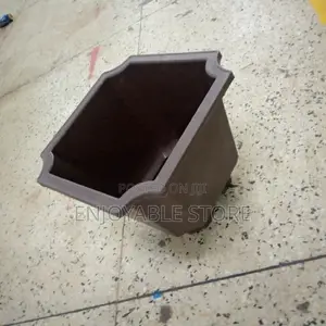 Plastic Flower Pots