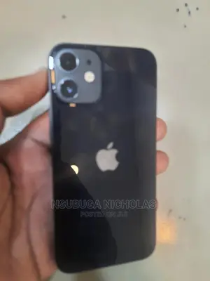 Apple iPhone 12 64 GB Black