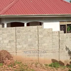 2bdrm House in Mpererwe Kata, Central Division for Sale