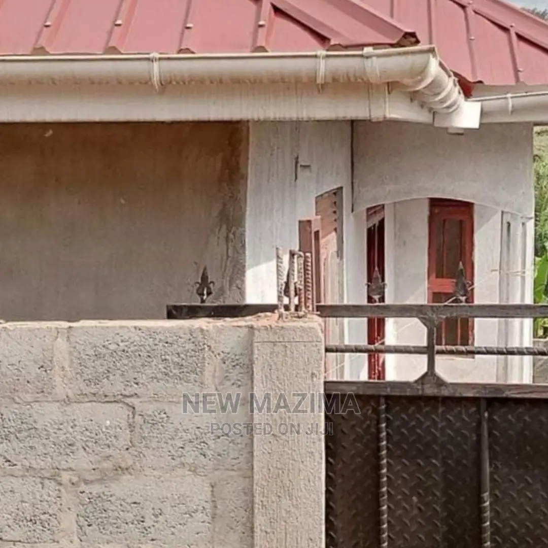 2bdrm House in Mpererwe Kata, Central Division for Sale