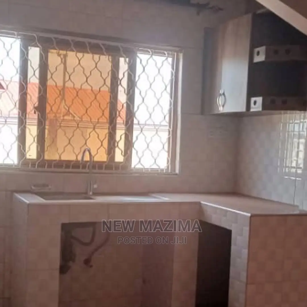 1bdrm House in Makindye, Central Division for Rent
