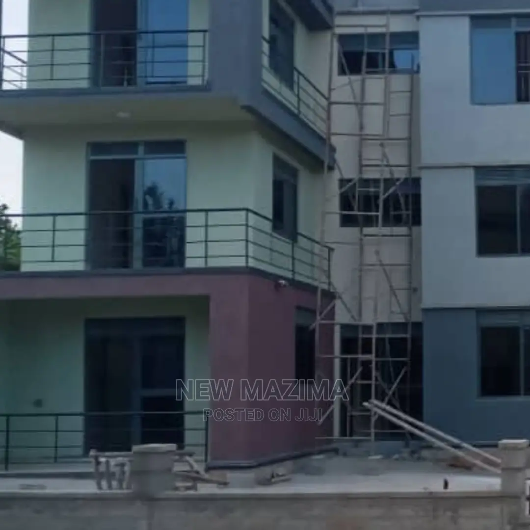 6bdrm Block of Flats in Munyonyo Pride, Central Division for Sale