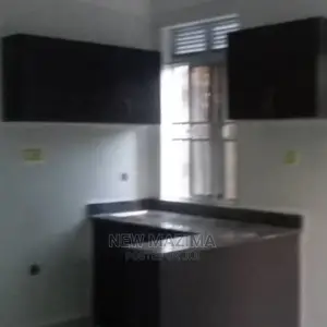 6bdrm Block of Flats in Munyonyo Pride, Central Division for Sale
