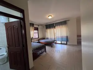 Furnished 3bdrm Townhouse/Terrace in Naguru, Central Division for Rent
