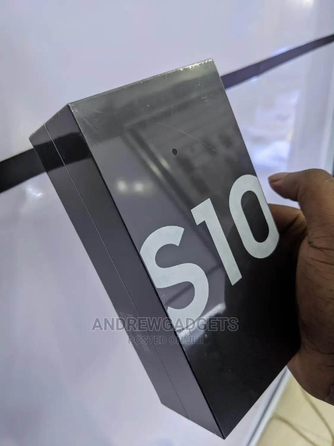 New Samsung Galaxy S10 128 GB Black