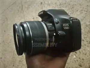 CANON EOS 550D Camera.