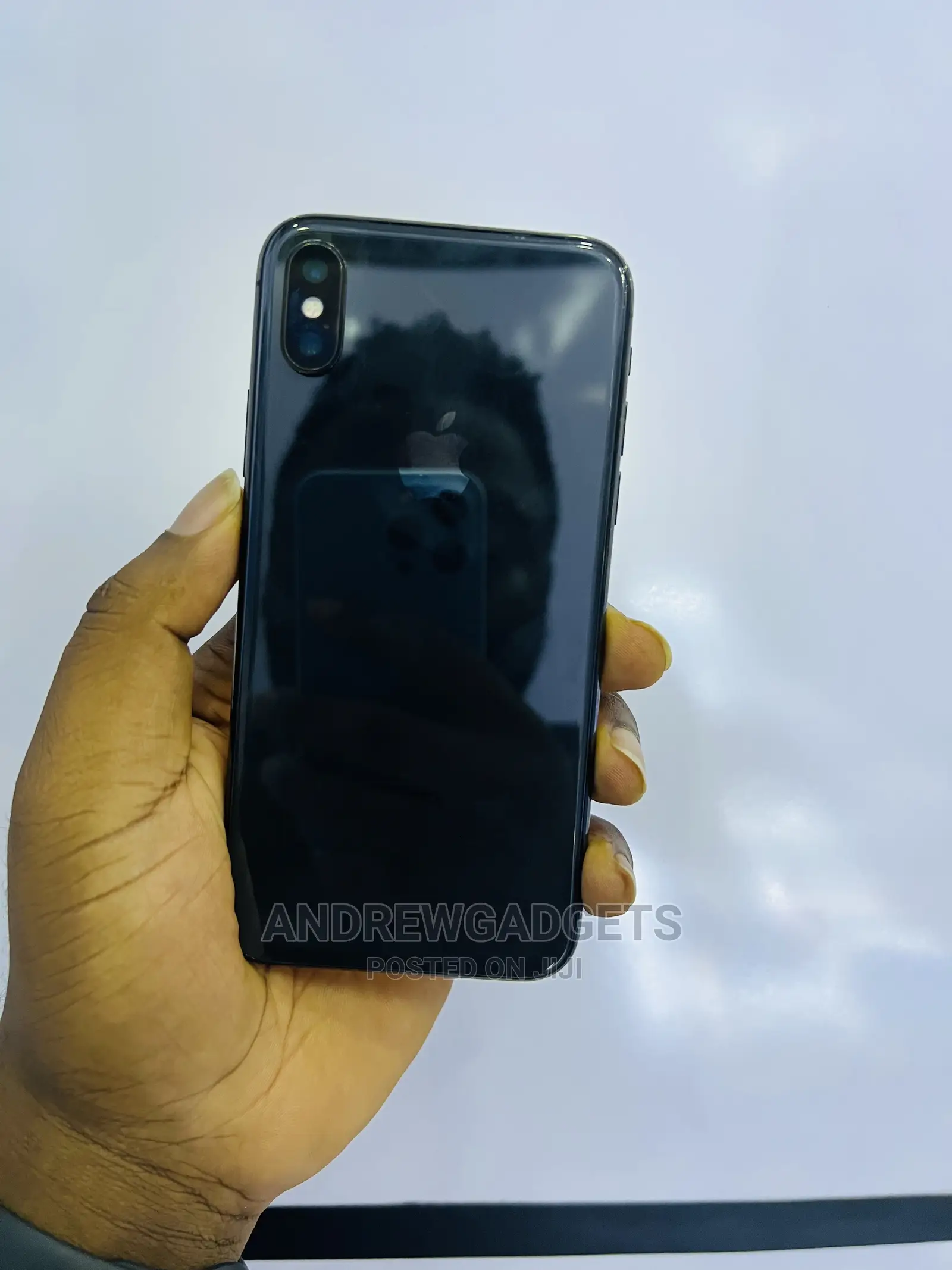 Apple iPhone X 64 GB Black