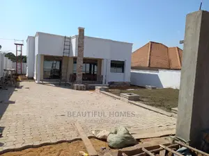 Furnished 4bdrm Bungalow in Kira for Sale