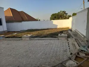 Furnished 4bdrm Bungalow in Kira for Sale
