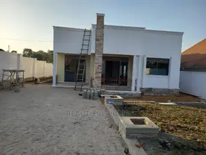 Furnished 4bdrm Bungalow in Kira for Sale