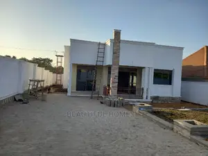 Furnished 4bdrm House in Kira for Sale