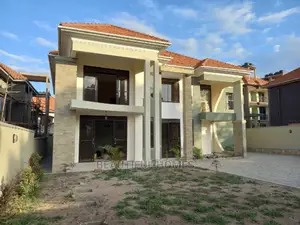 Furnished 6bdrm House in Kira Corporate Area for Sale