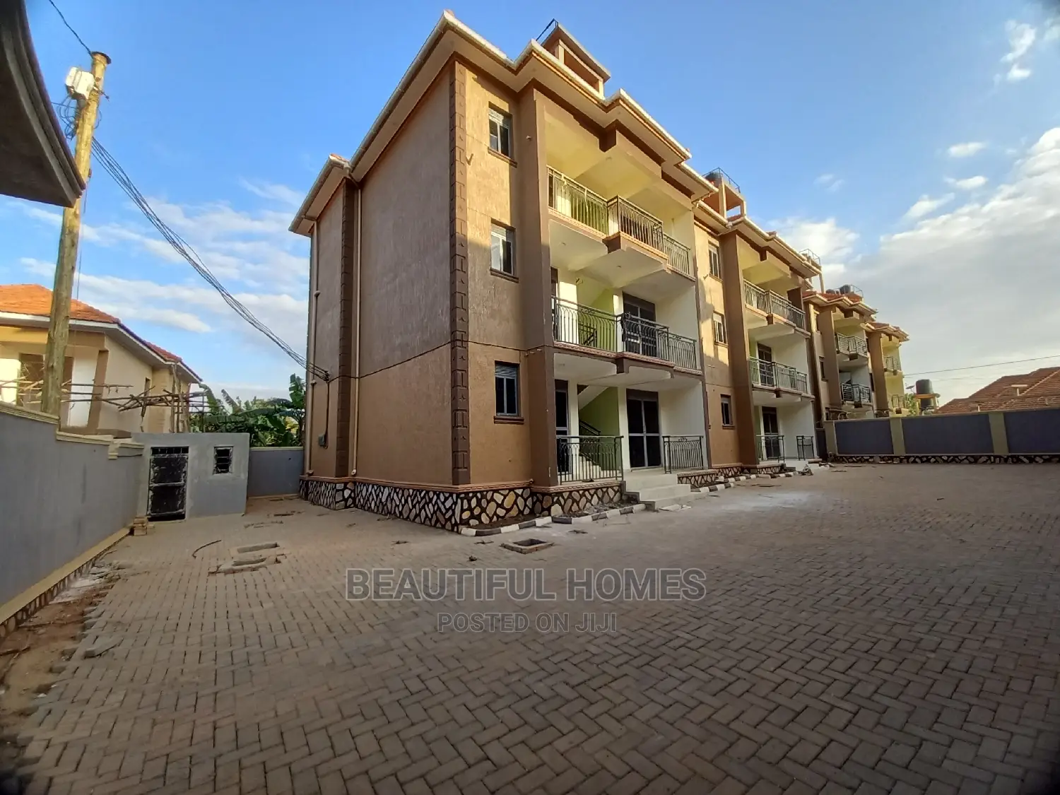 Furnished 1bdrm Block of Flats in Kira Main, Central Division for Sale