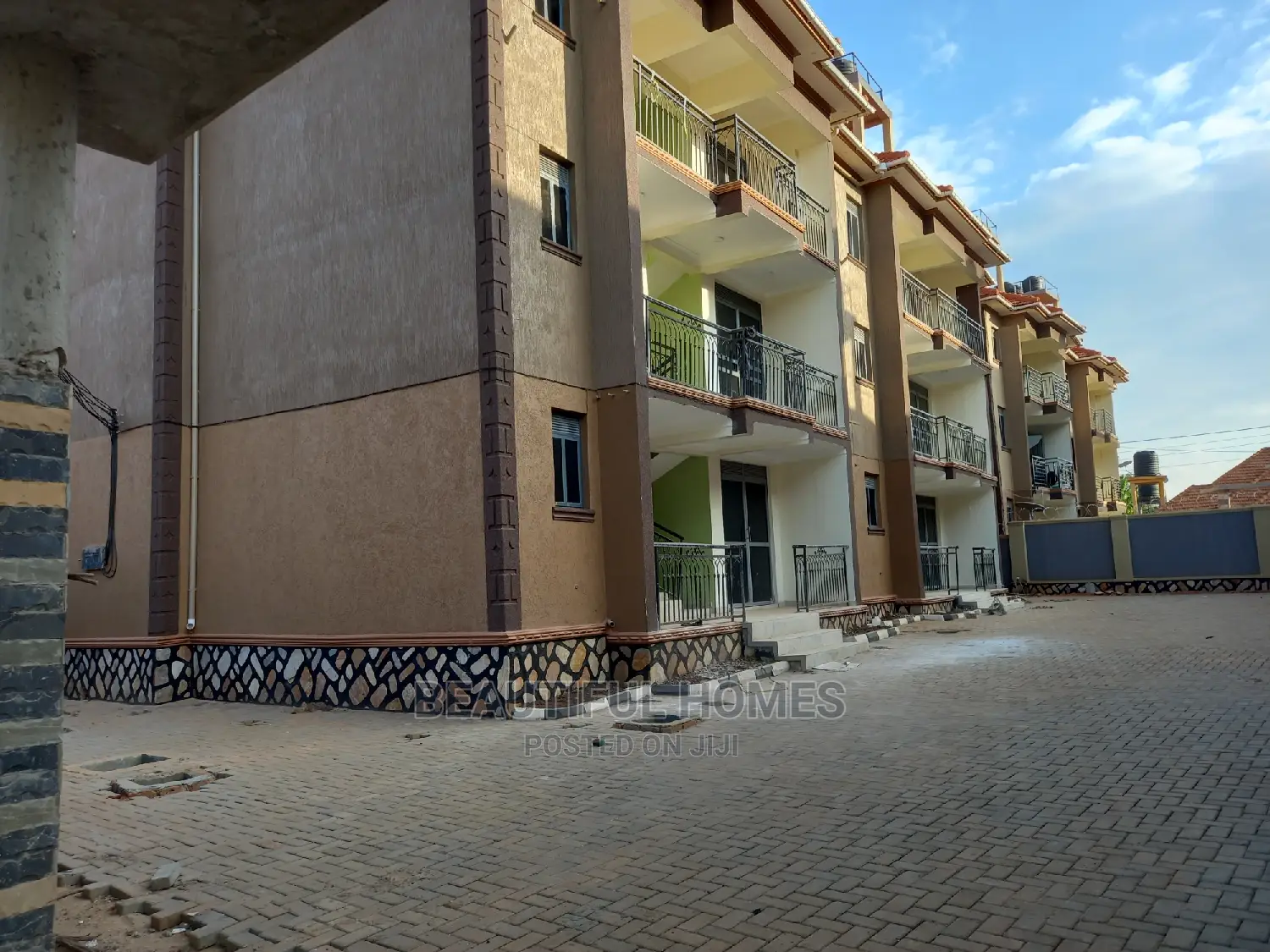 Furnished 1bdrm Apartment in Kira Wealthy for Sale