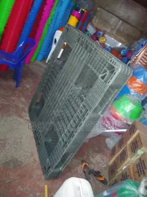 Strong Plastic Pallet