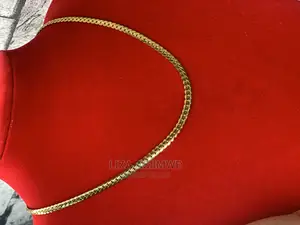 Men’S Simple Necklaces Available