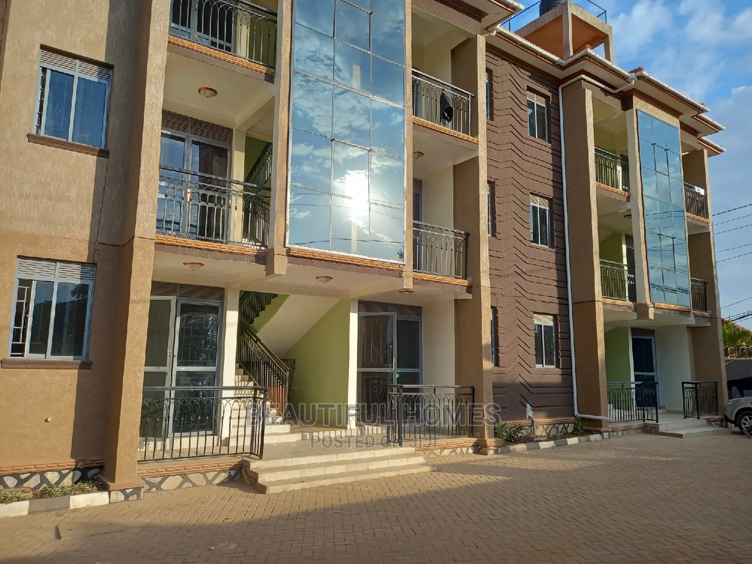 Furnished 1bdrm Apartment in Kira for Sale