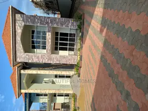Furnished 6bdrm House in Kira Wealthy for Sale