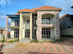 Furnished 6bdrm Mansion in Kira Rich Estate for Sale