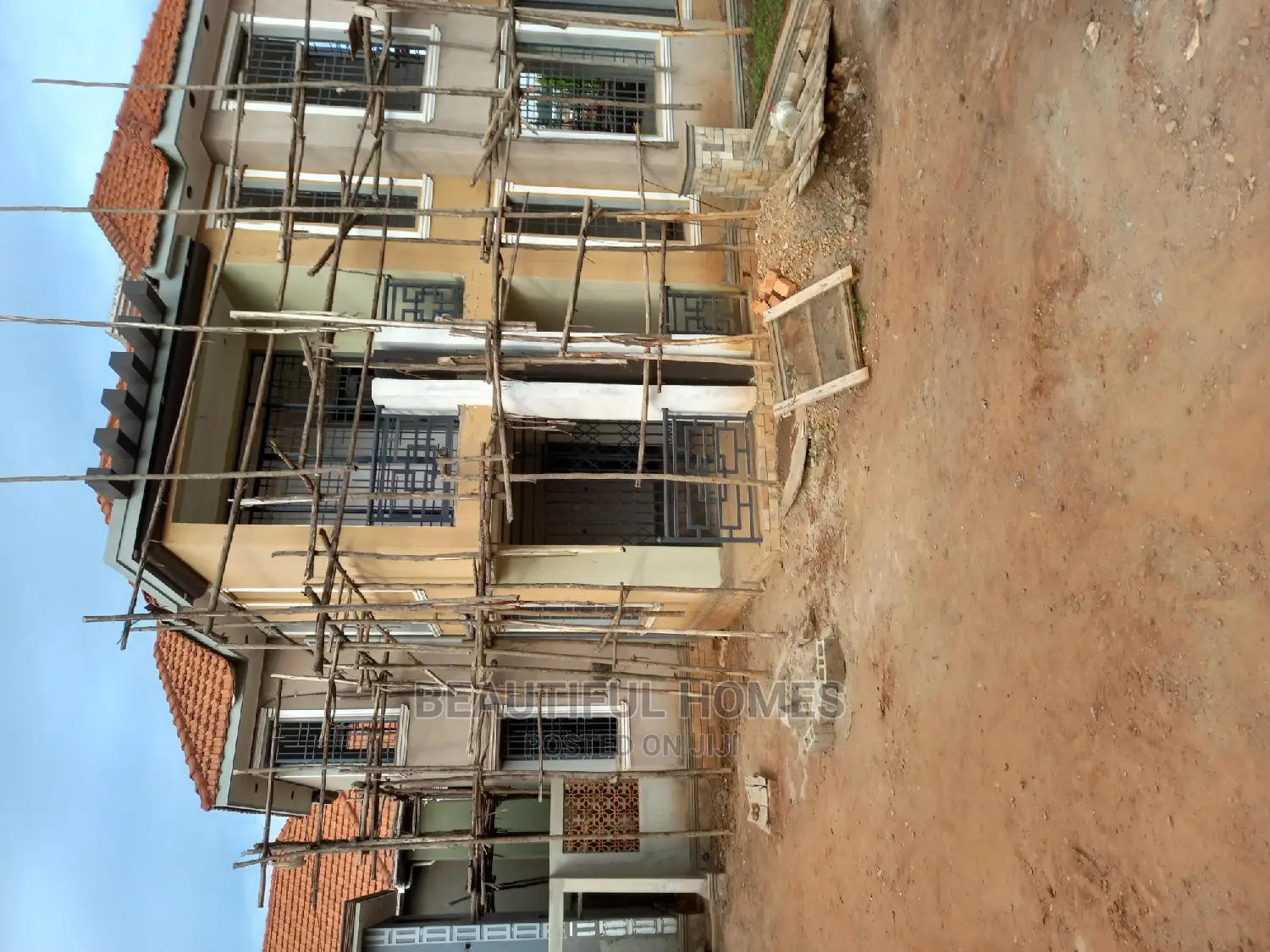 Furnished 4bdrm Duplex in Kira Corporate for Sale