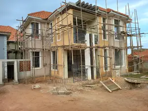 Furnished 4bdrm Duplex in Kira Corporate for Sale