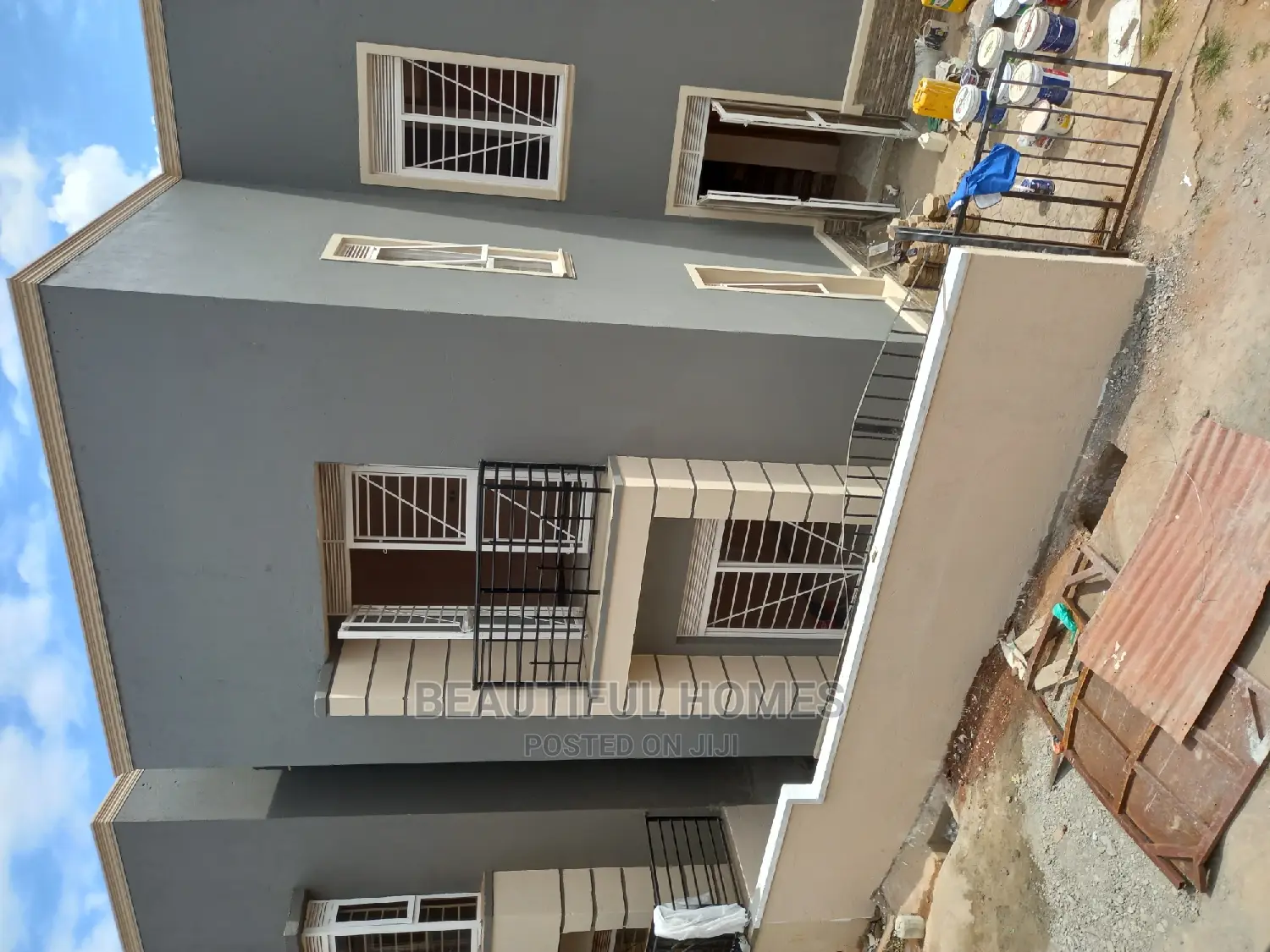 Furnished 4bdrm Duplex in Kira Tarmacked for Sale