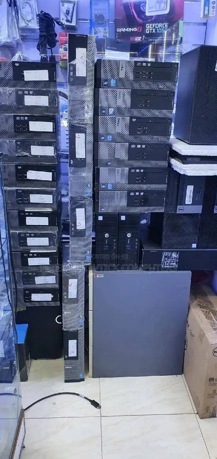 Desktop Computer Dell OptiPlex XE2 4GB Intel Core I3 HDD 500GB