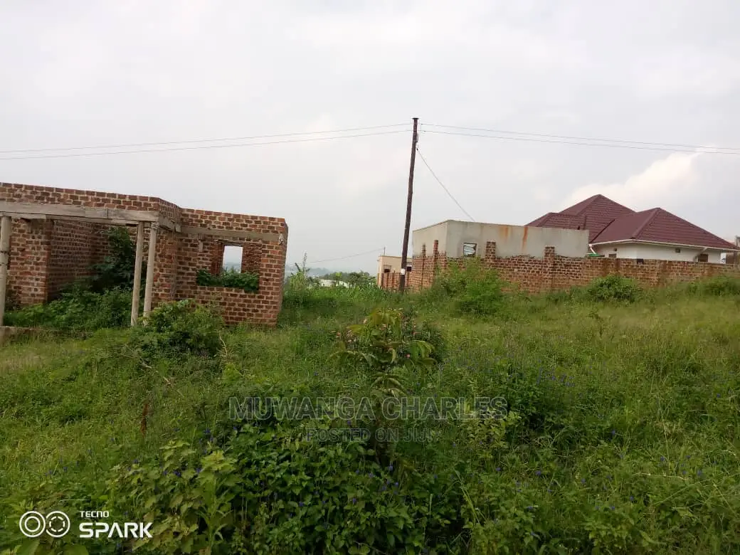 100by50ft Plot of Land for Sale at Nakwero