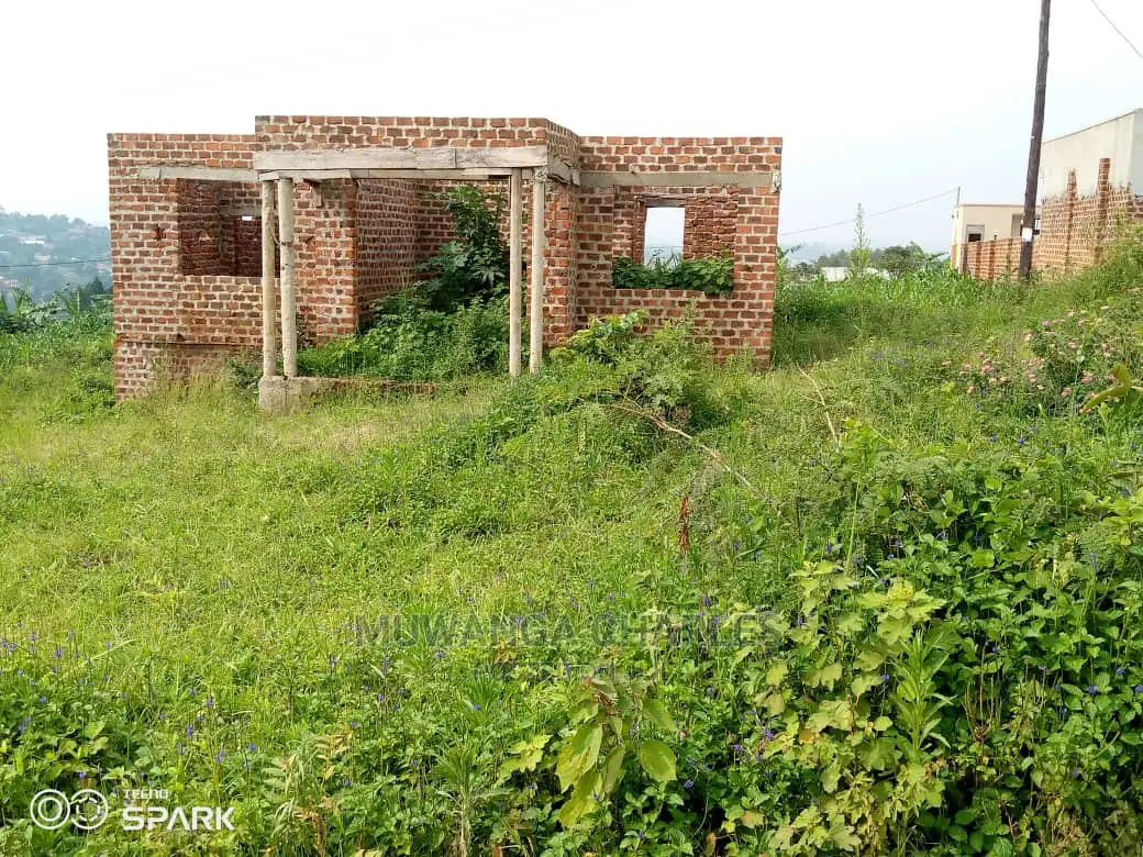 100by50ft Plot of Land for Sale at Nakwero