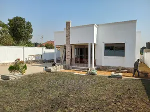 Furnished 4bdrm Bungalow in Kira for Sale