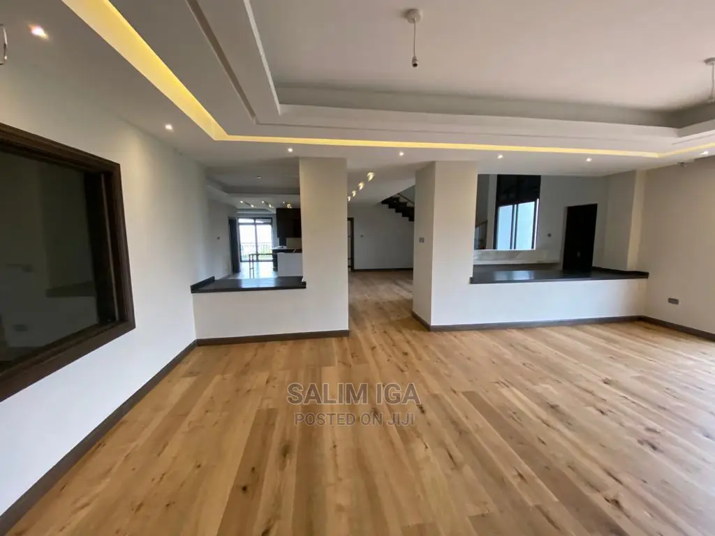 4bdrm Penthouse in Kololo Property, Central Division for Sale