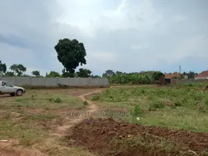 Fantastic Land in Nakwero for Sale