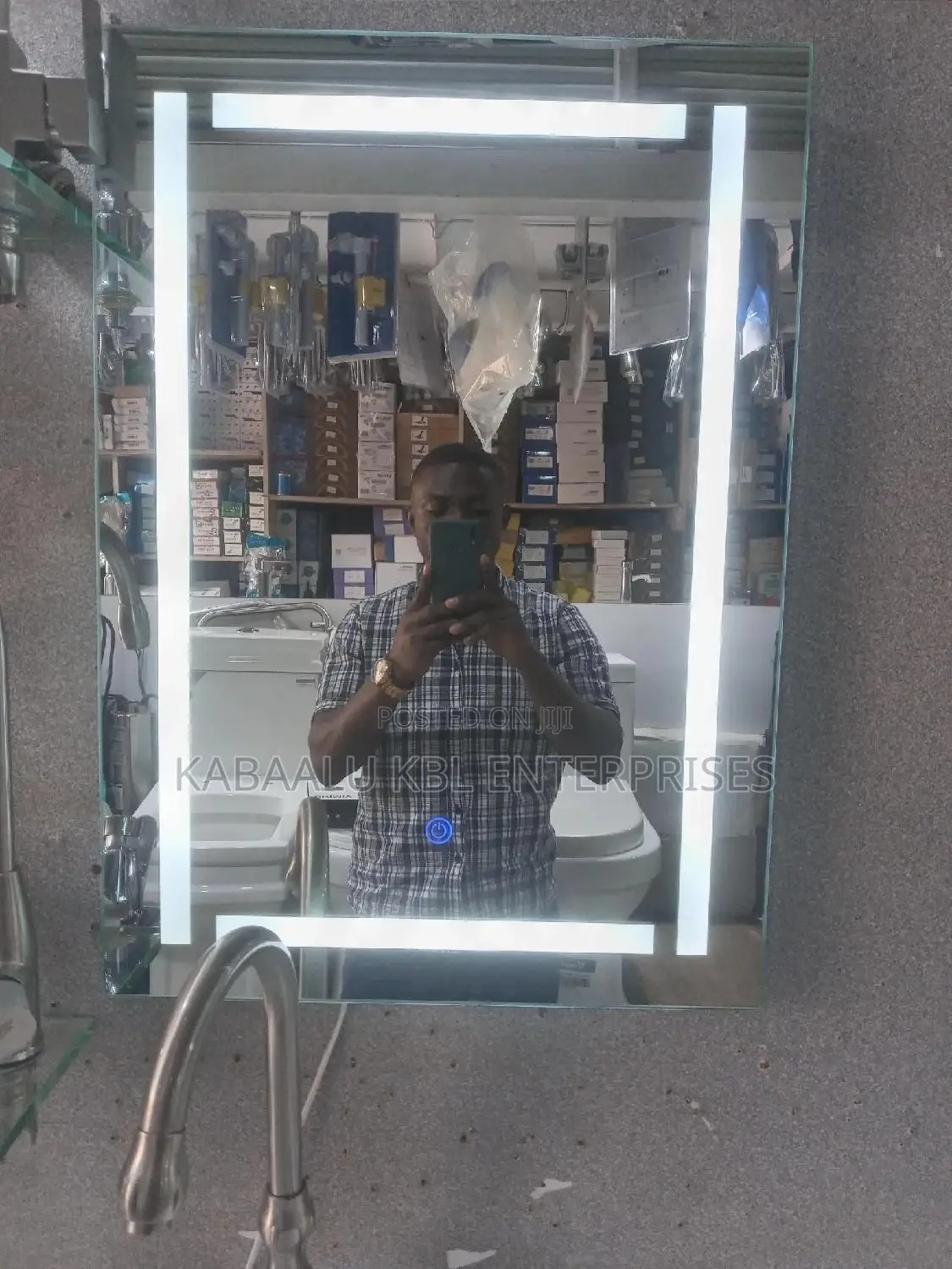 Executive Bathroom Beauty Mirrors