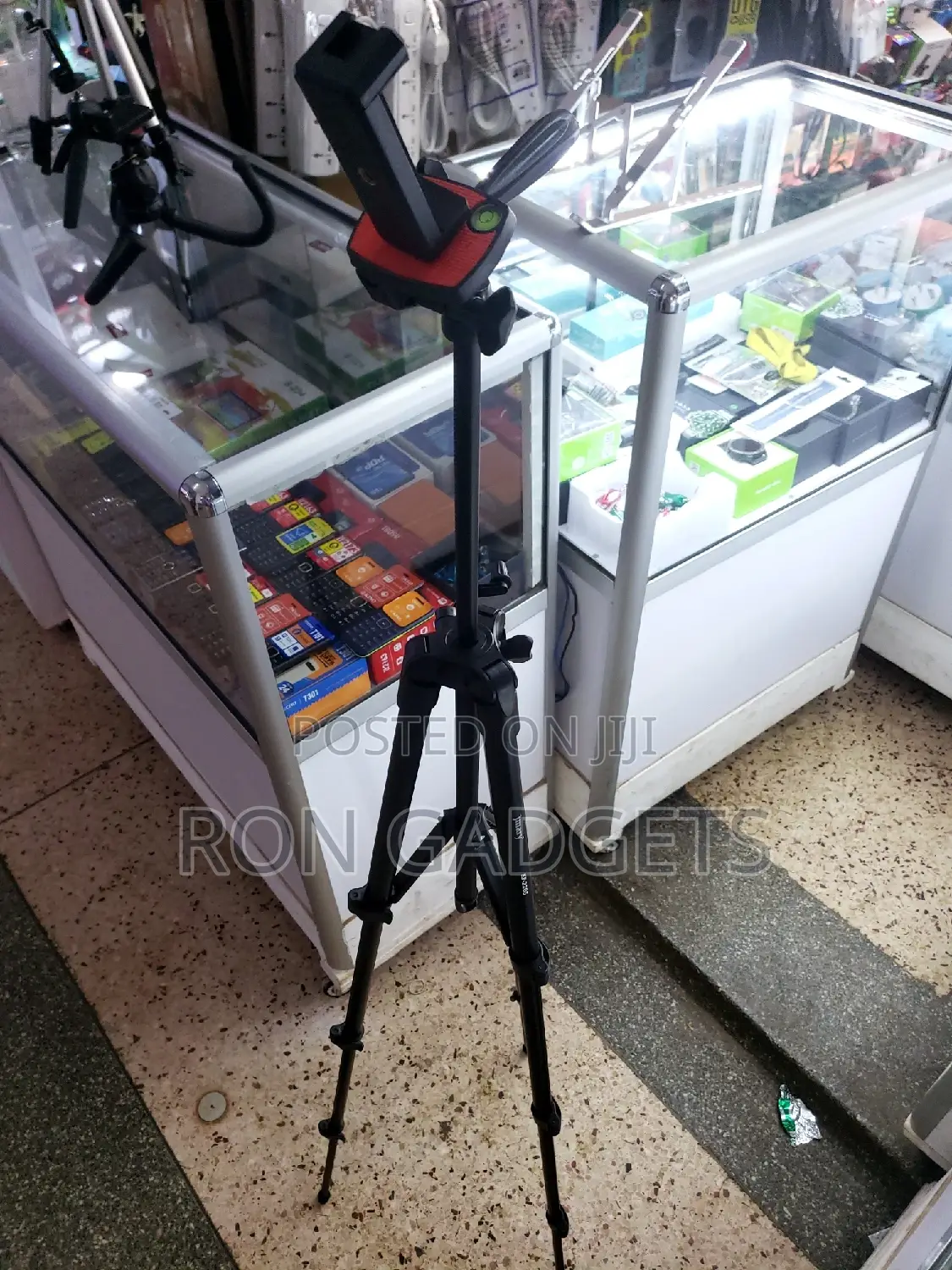 Jmary Tripod