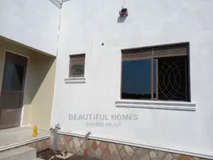 Furnished 4bdrm House in Kira for Sale