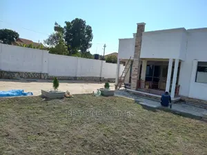 Furnished 4bdrm Bungalow in Kira for Sale