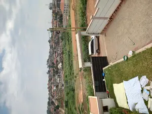 Furnished 4bdrm Mansion in Kira Wealthy for Sale